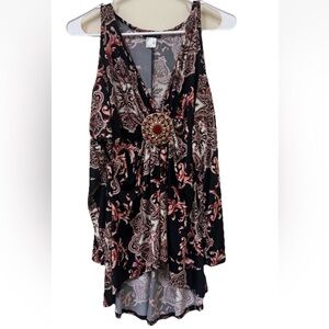 VENUS Black and Pink Paisley Blouse